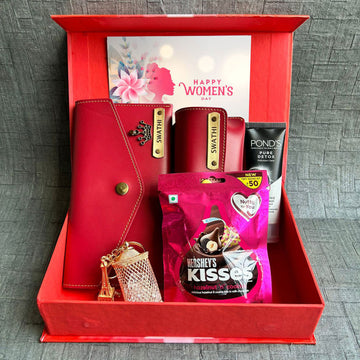 Premium Women’s Day Gift Hamper – Personalized & Elegant