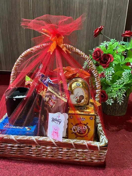 Gift Hamper , Birthday Gift , Gift Basket , Best gift for girls and boys, For all occasions